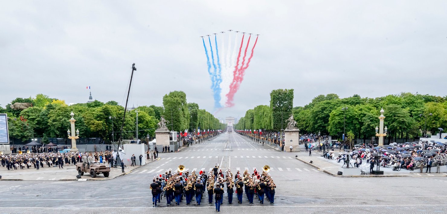 la-f-te-nationale-du-14-juillet-lys-e